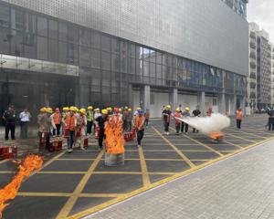 以演筑防 以练备战——我校开展民族艺术教育教学综合楼消防安全培训暨疏散演练